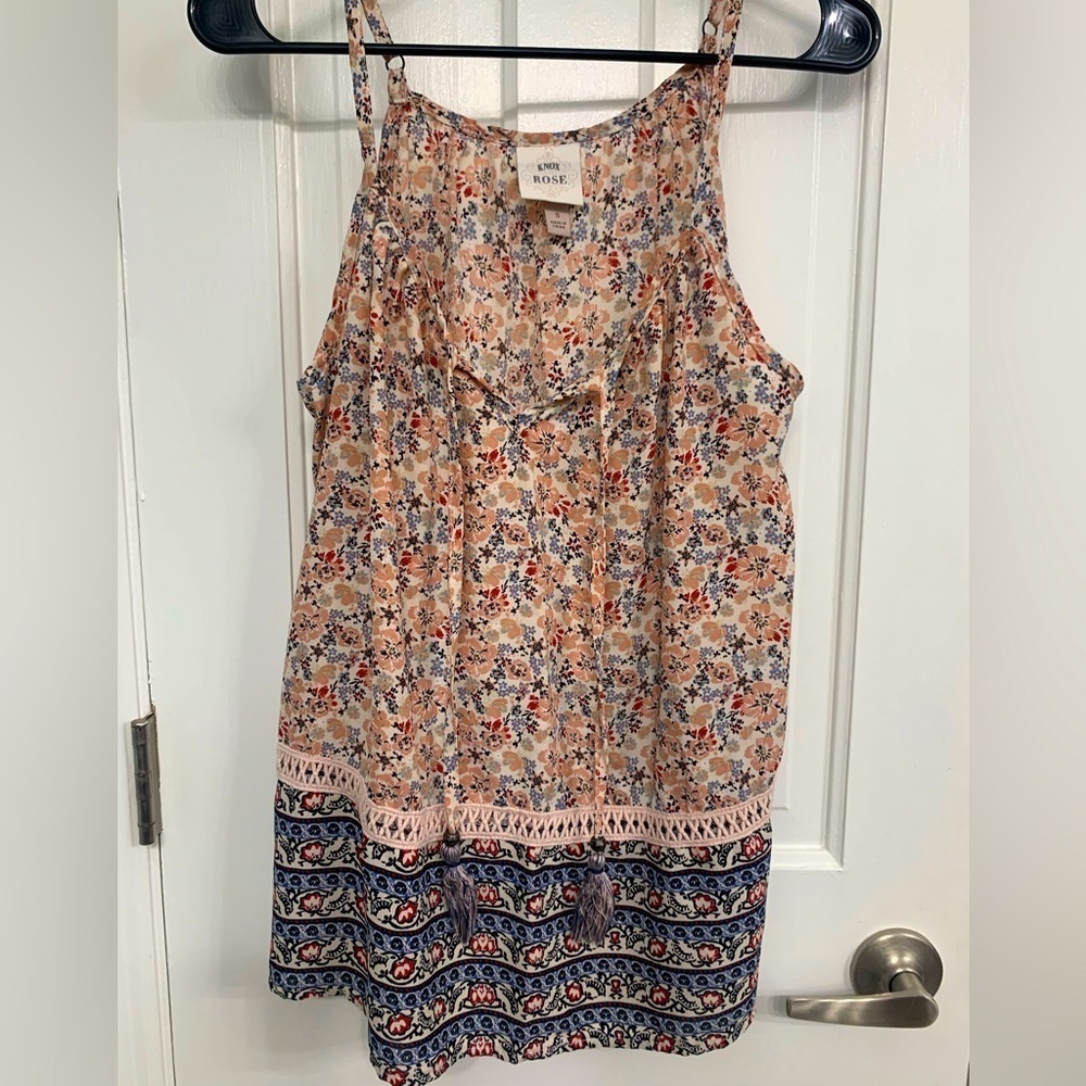 Knox Rose, sleeveless, lightweight shirt, Small, multicolor